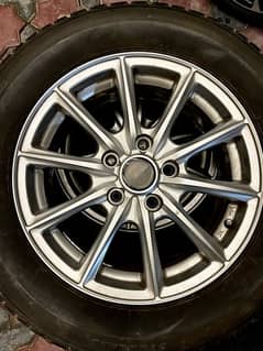 japanese tyres with Alloy wheels  215/60/R16 Honda Vezel