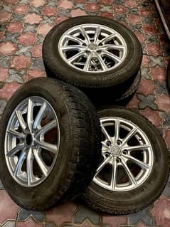 japanese tyres with Alloy wheels  215/60/R16 Honda Vezel