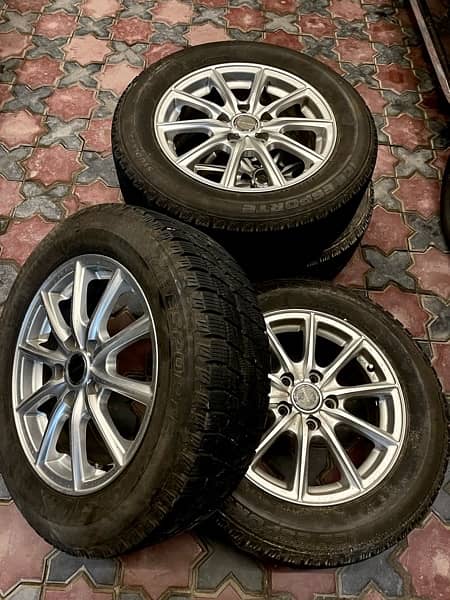 japanese tyres with Alloy wheels  215/60/R16 Honda Vezel 0