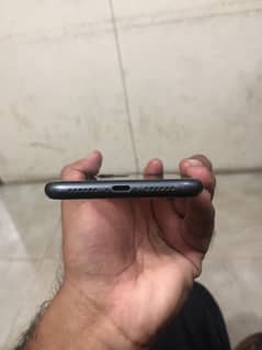 iPhone 11.64gb water pack. factory unlock.