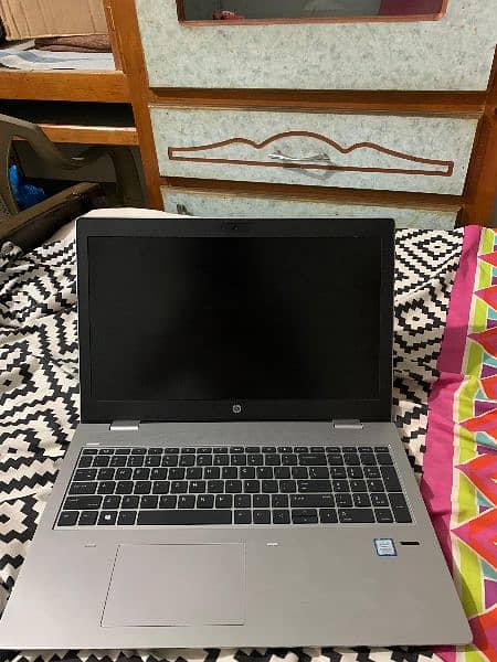 Hp laptop core i5 8th generation 1