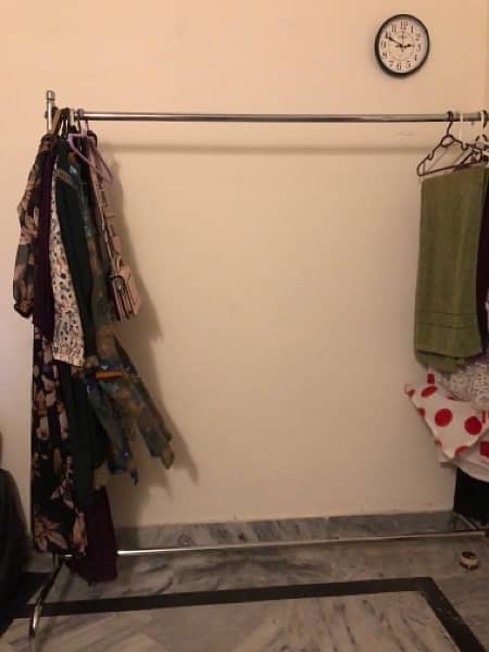 Wardrobe. Standing almari 0