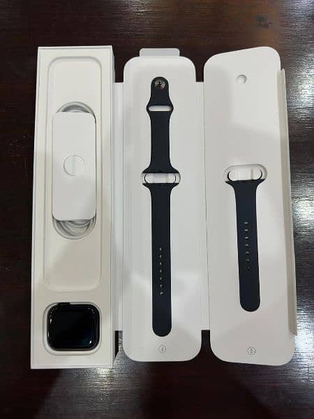 Apple Watch SE (2ND gen) 44 mm 3