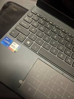 Asus laptop zenbook i7 13