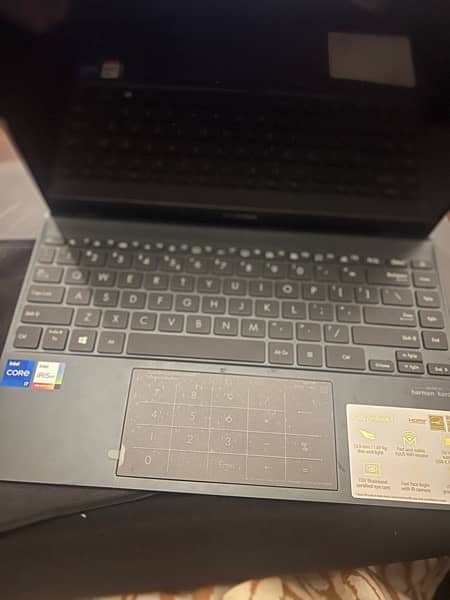 Asus laptop zenbook i7 13 3