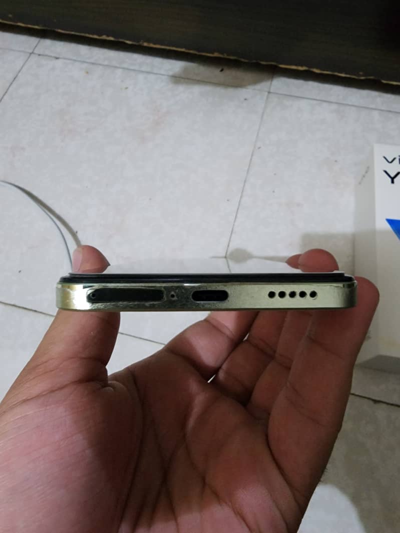 vivo y100 8/256 gb no 03260905394 4