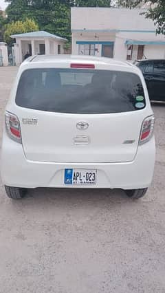 Toyota Pixis Epoch 2013