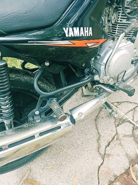 Yamaha YBR for sale and exchange possible Honda 125 4