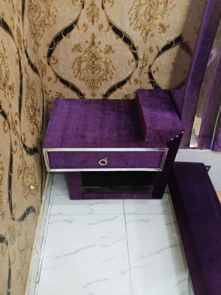 2 KING SIZE BED WITH SIDE TABLE 0335-2266452 3