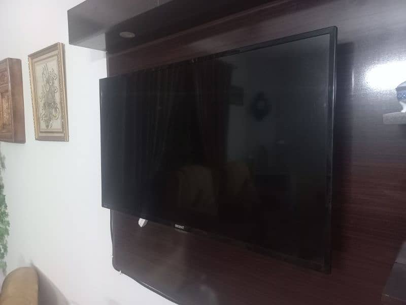 39 INCH ORIENT LED FOR SALE!!!! 1