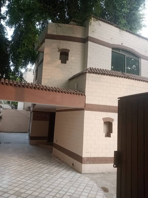 One Kanal House Available For Rent Main Boulevard Gulberg Lahore Can Be Used Silent Office 1