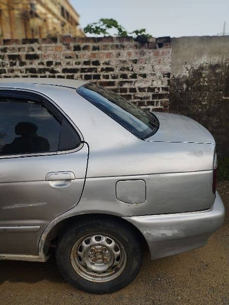 Suzuki Baleno 2003 9