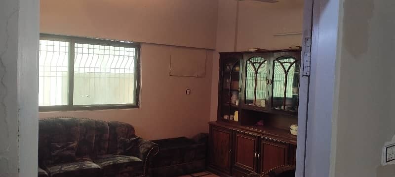 Full Floor Apartment For Sale
Family Building 3