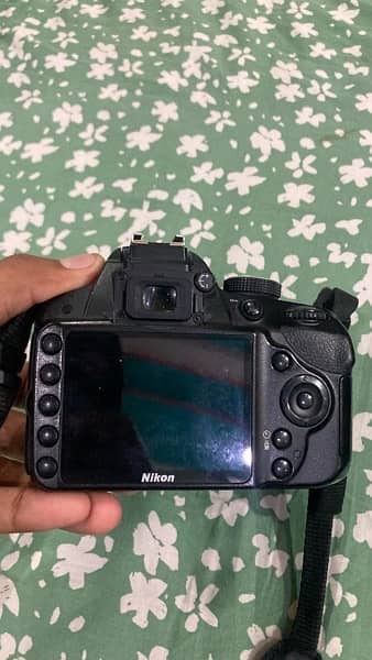 Nikon D3200 2