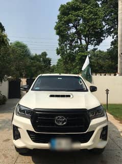 Toyota Hilux Revo V Automatic 3.0 2017