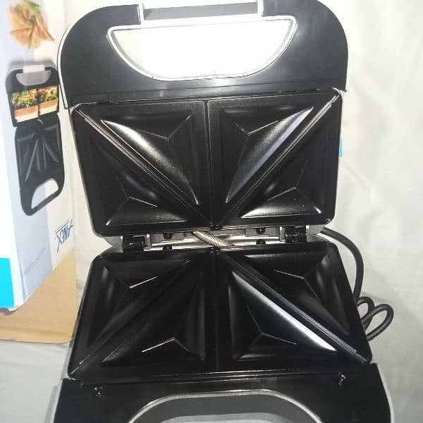 ANEX SANDWICH MAKER 750w 3