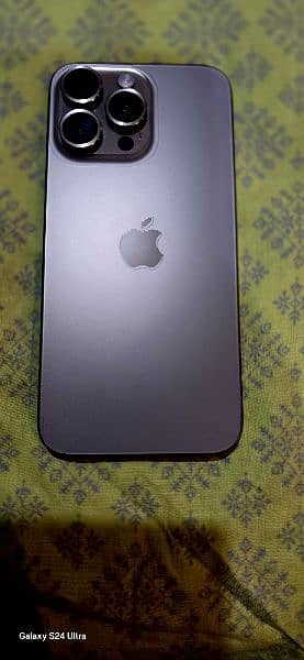 Iphone 15 pro max 1