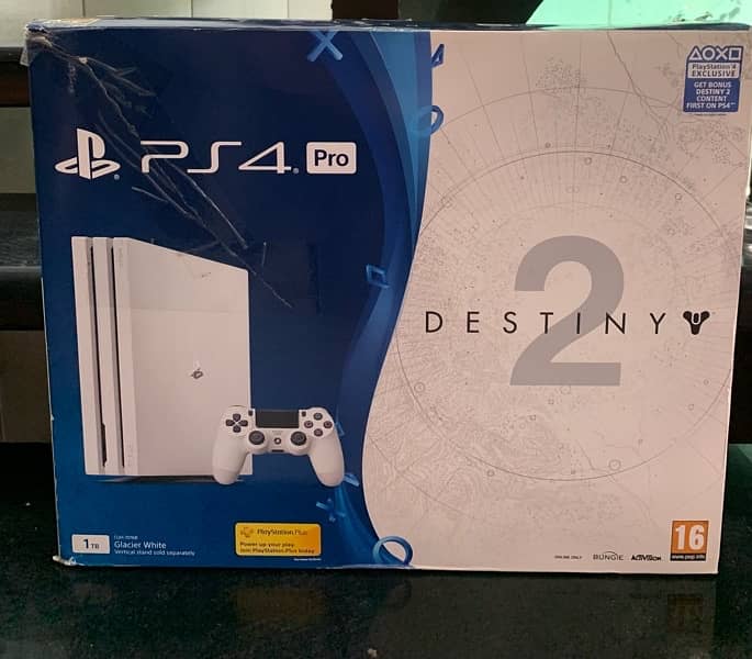 Ps4 Pro Glacier white edition ( Special edition ) 2