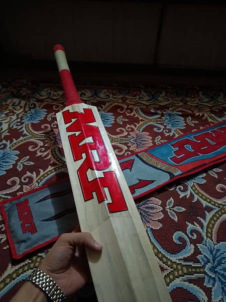 MRF BAT 2