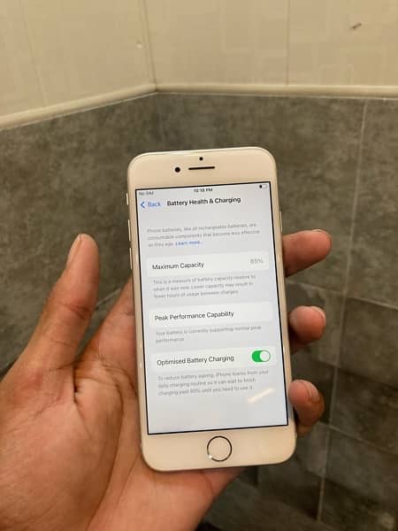 iphone 8 Non pta water pack 85% health 4