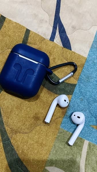 Apple original airpods 1