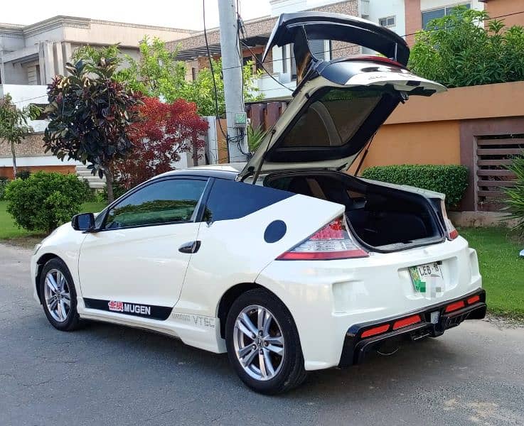 Honda CR-Z 2012 4