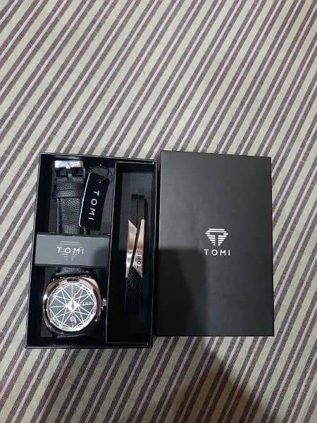 Tomi watch T-112 watch + Bracelet 3