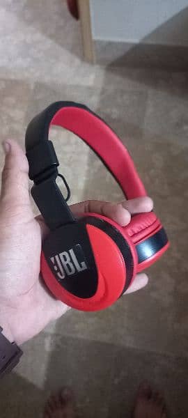 JBL Headphones 2