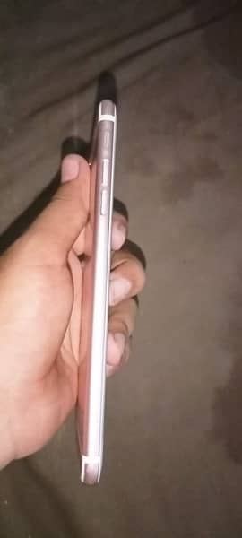 iPhone 6s plus 128gb 9/10 condition 3