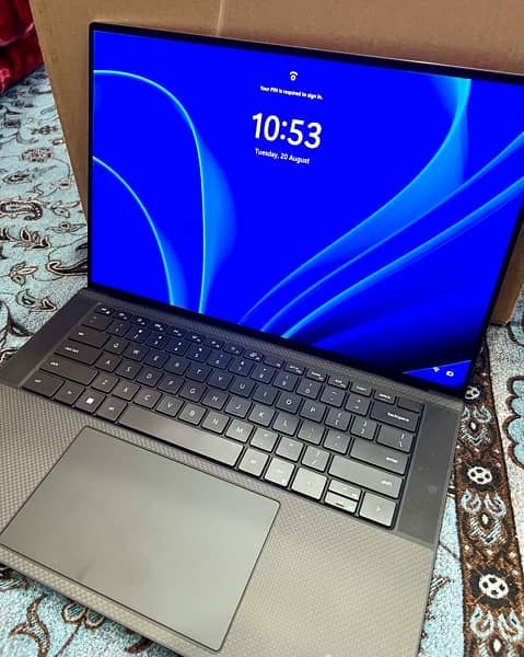 Dell XPS 15 9530 (Core i9 13th Gen, RTX 4070, 64Gb/1TB, OLED,) 13