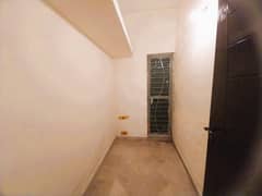 Kanal SEPERATE GATE UPPER Portion for Rent On Hot Location in DHA 0