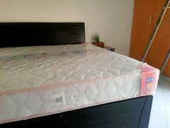 Bed set for sale 0