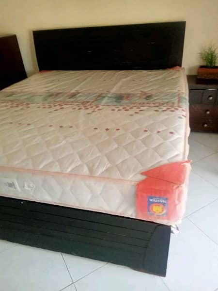 Bed set for sale 2