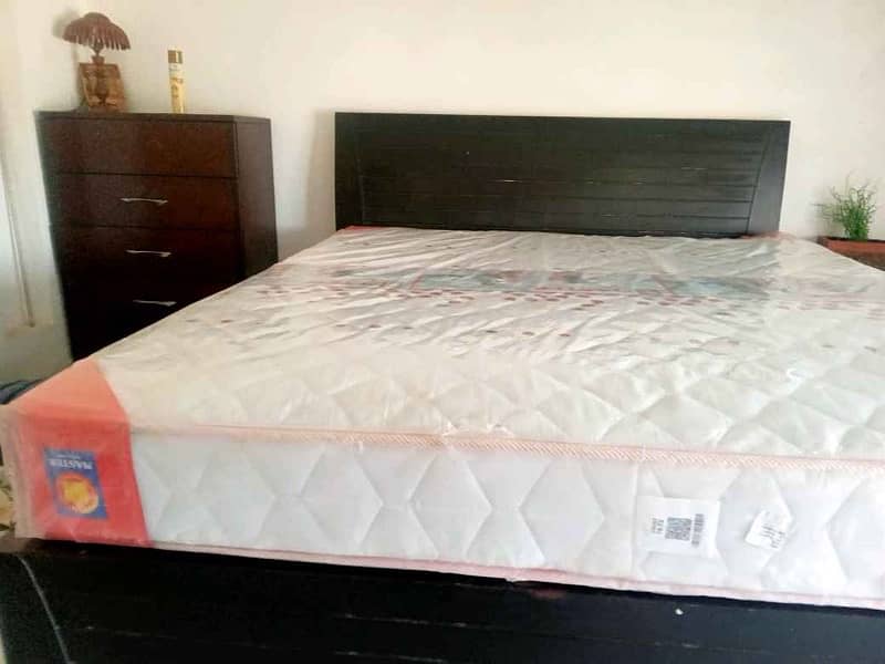 Bed set for sale 3