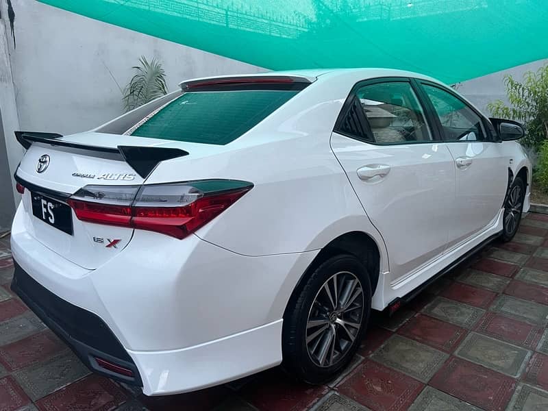 Toyota Corolla Altis 2019 10