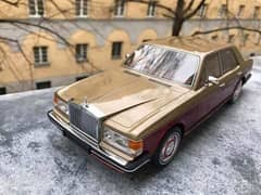 Rolls Royce 1987 silver spirit Diecast scale 1 :18 0