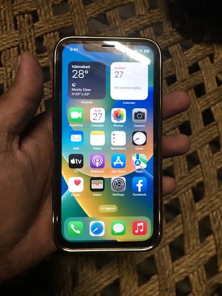 I phone  xr  factory unlock 3