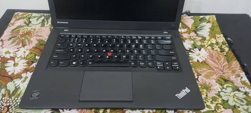 Lenovo T440 core i5 4th generation 128gb SSD 7