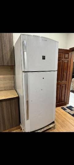 Dawlance Refrigerator / Fridge