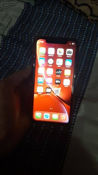 iphone xr 1