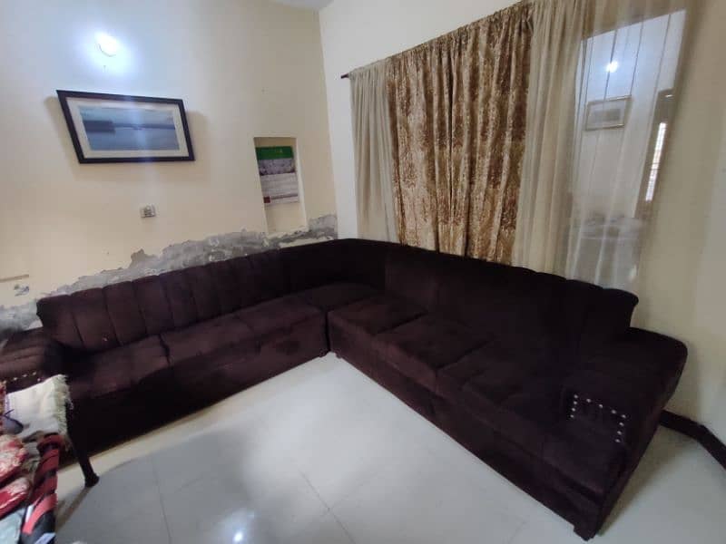 7 seater sofa for urgent sale 0