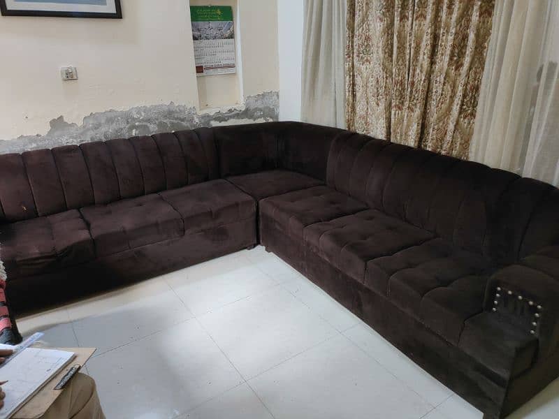 7 seater sofa for urgent sale 1