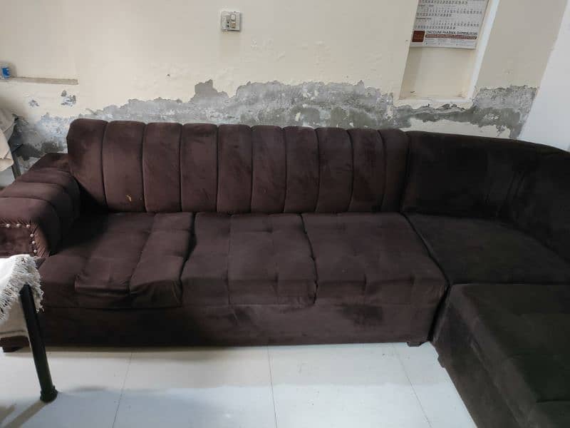 7 seater sofa for urgent sale 2