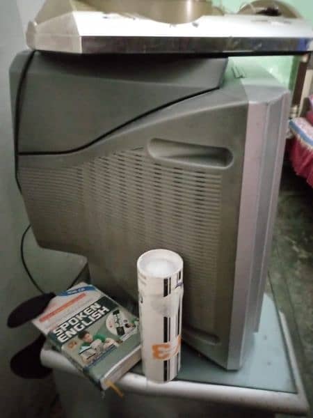 Sony Television used good condition with tv tralley 3