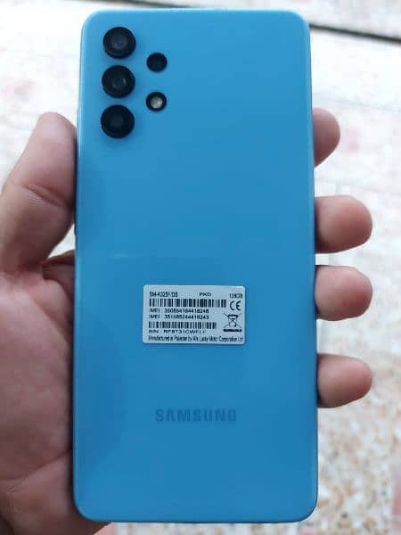 Samsung A32 with box 9/10 2