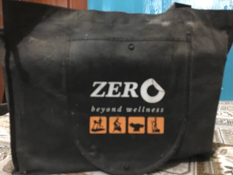 Brand, Zero massager pillow 2