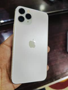 iPhone 11 Pro White. 256GB. (Factory Unlocke)