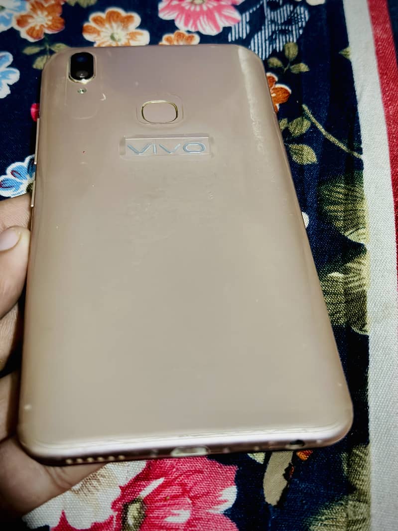 Vivo y85 with box and charger PTA approved 10/10 condition 5