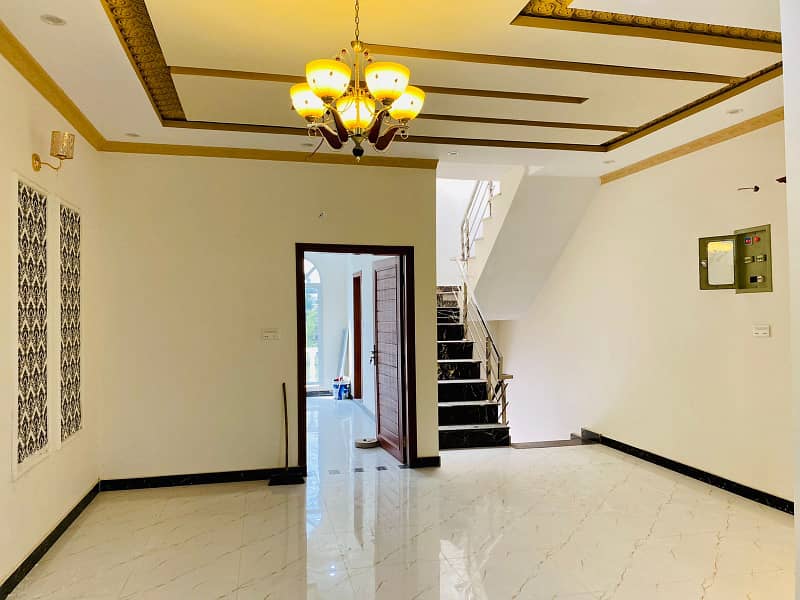 4 Marla Brand New Triple Storey House For Sale In Gulshan E Ravi Lahore 18