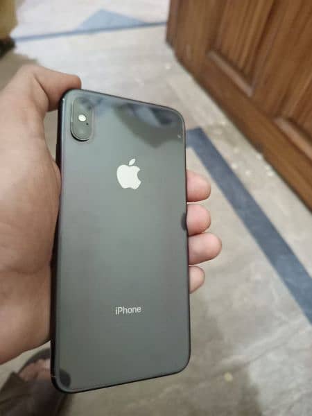 I phone Xs max 5